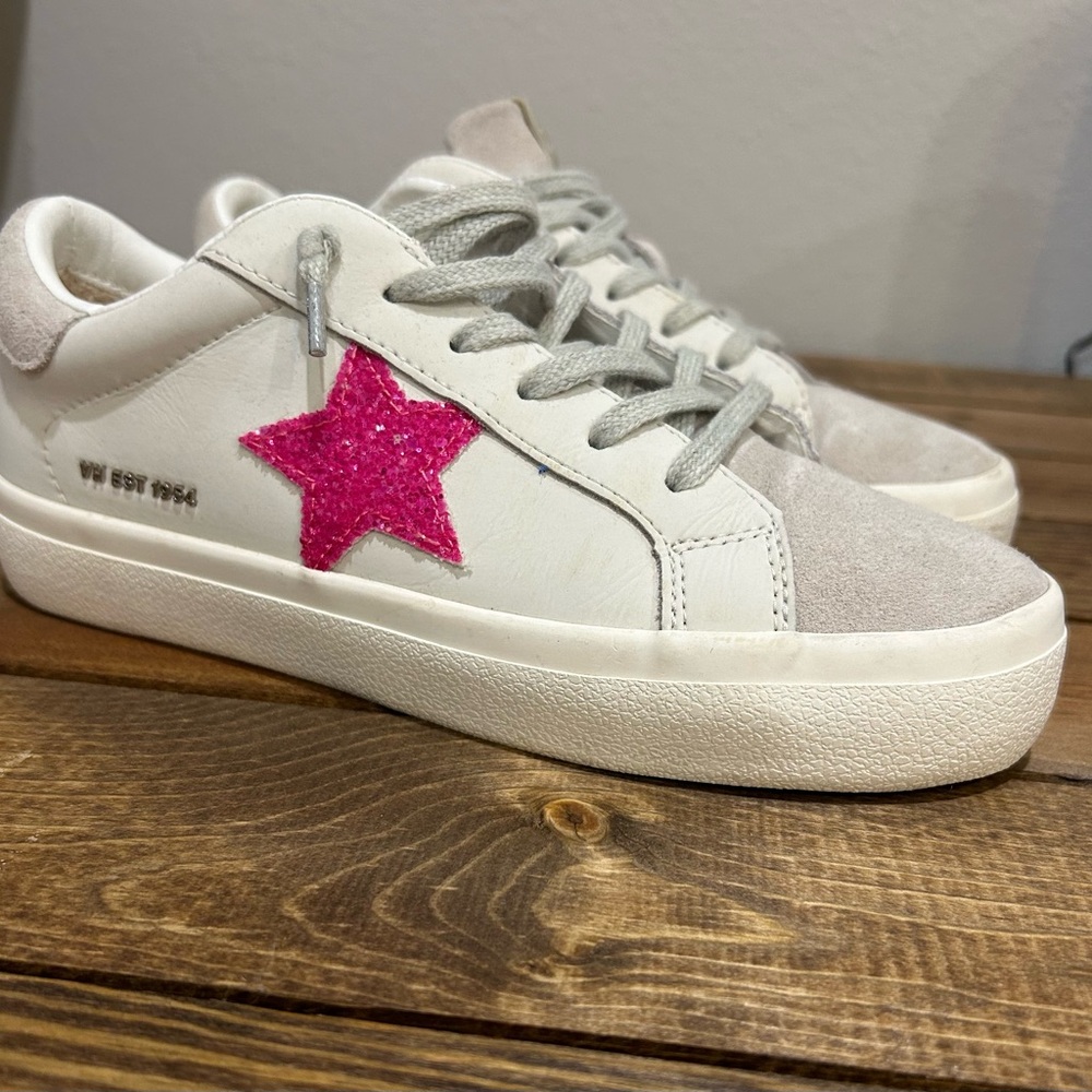 Vintage Havana sneakers